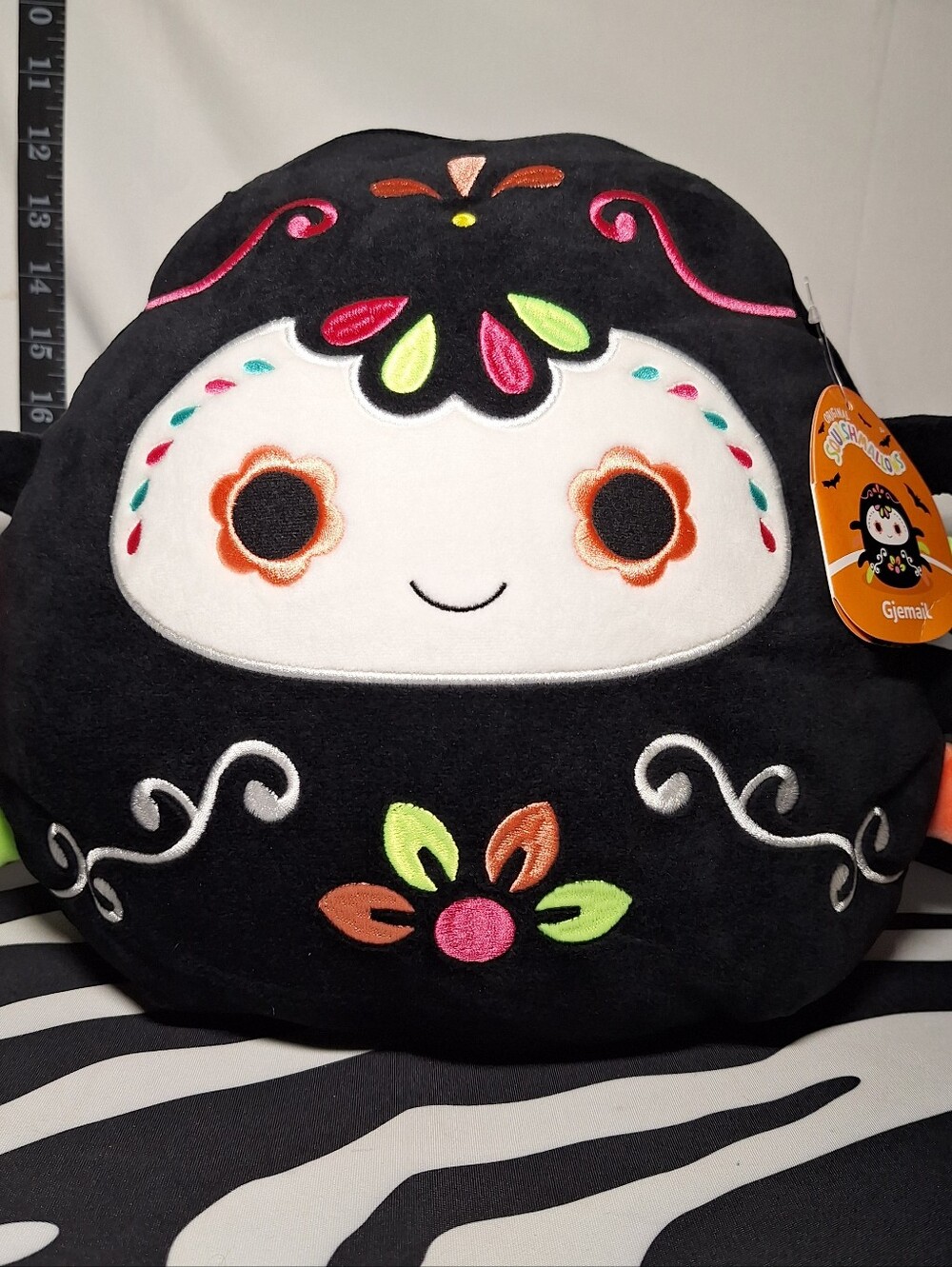NWT Squishmallow Gjemail